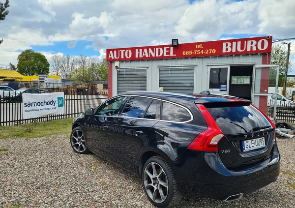 Volvo V60 cena 64900 przebieg: 122730, rok produkcji 2015 z Dziwnów małe 232